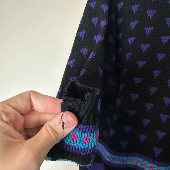 Vintage Floral Wrap Around Sweater Medium - Picture 6 of 6